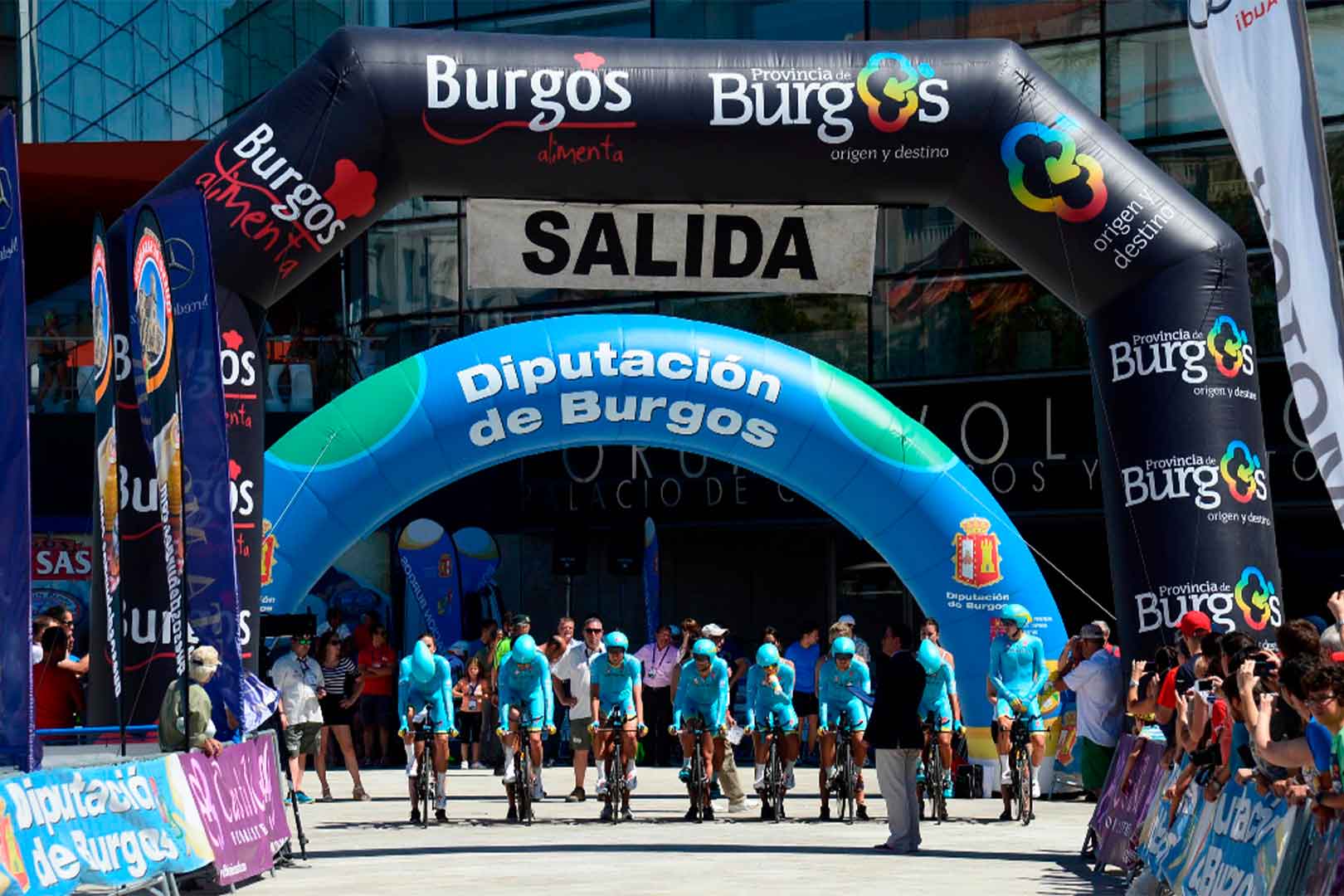 Vuelta a España 2015 promocionando los productos Burgaleses